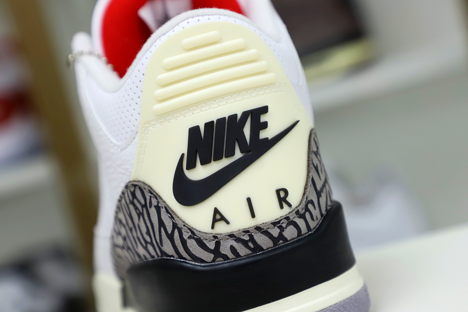 AIR JORDAN 3 "WHITE CEMENT REIMAGINED"