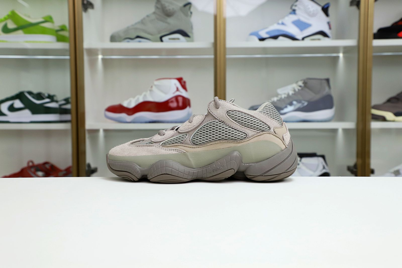 Yeezy 500 "Ash Grey"