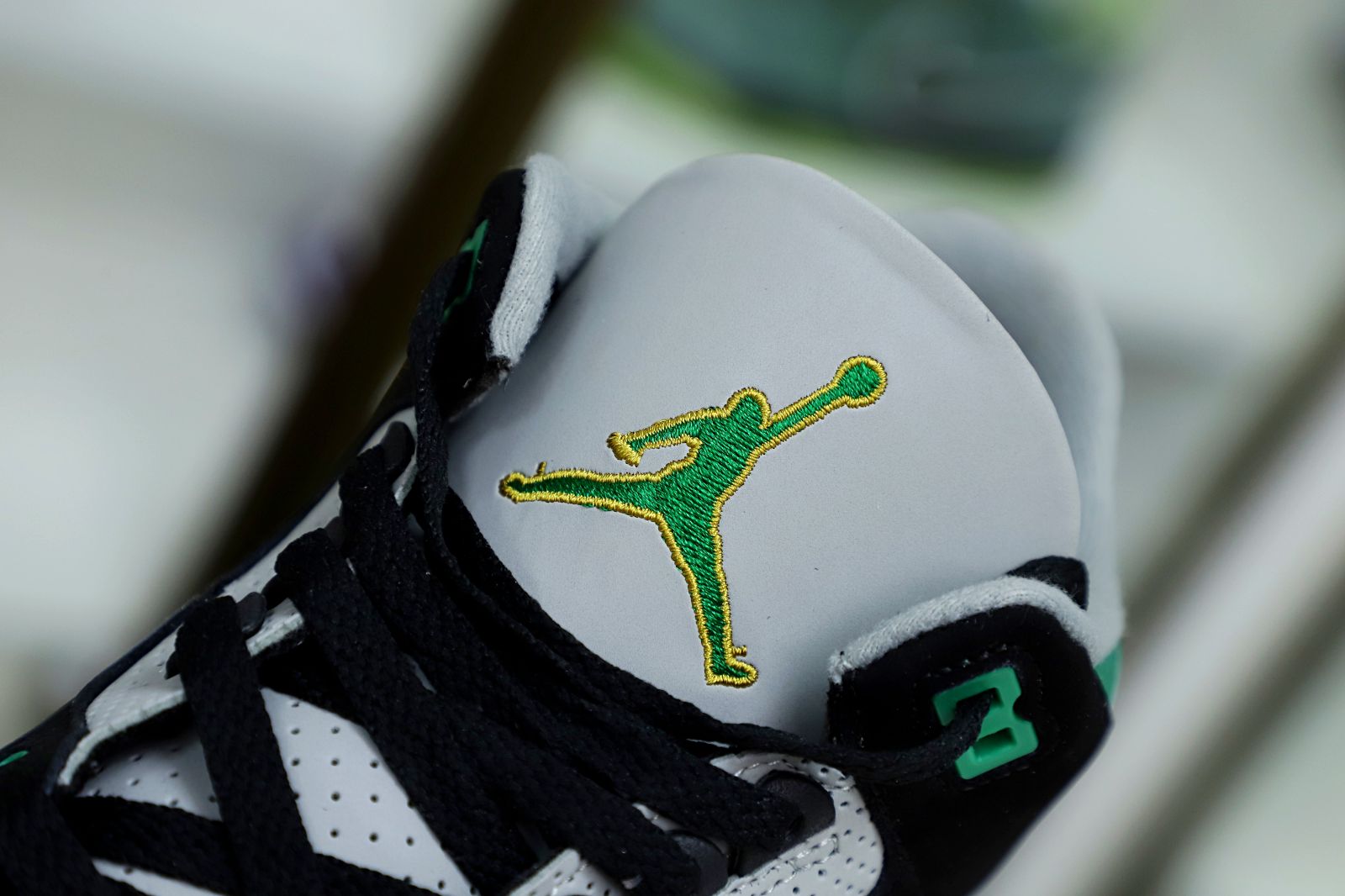 AIR JORDAN 3 PINE GREEN