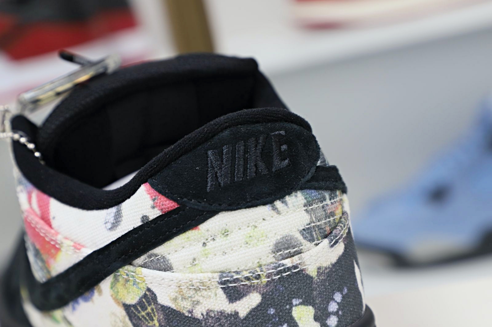 Supreme x Nike SB DunkLow"Rammellzee"