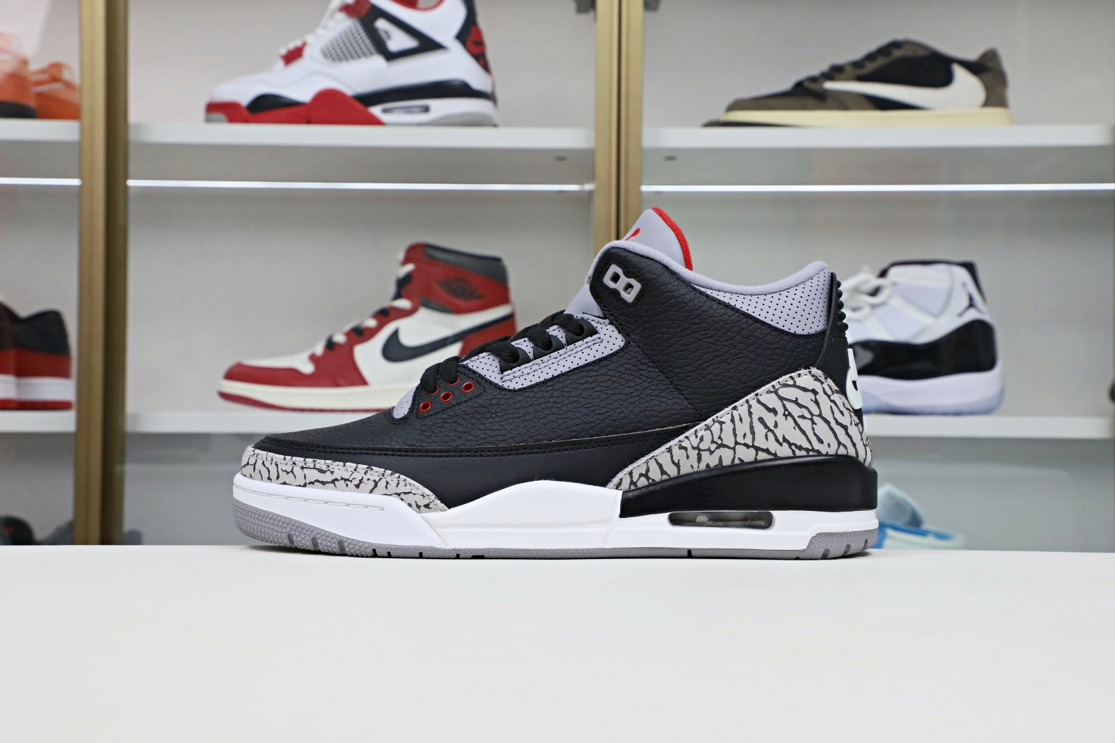 Jordan Air Jordan 3 retro blackcement 2018（854262-001）