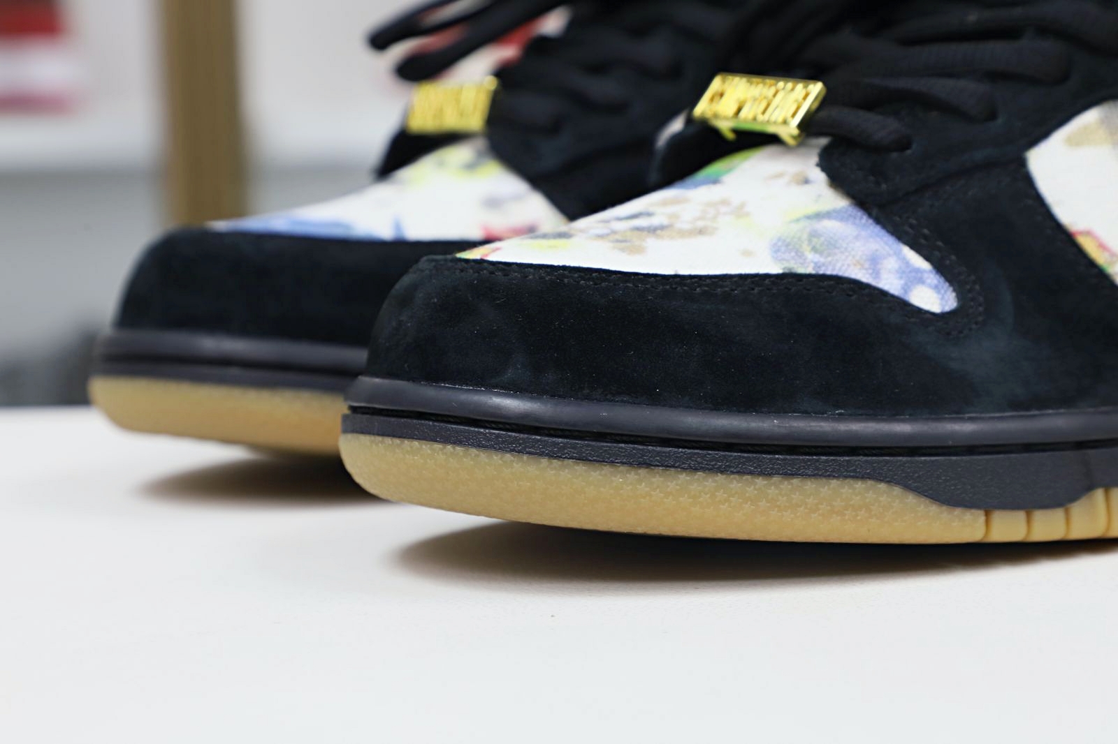 Supreme x Nike SB DunkLow"Rammellzee"