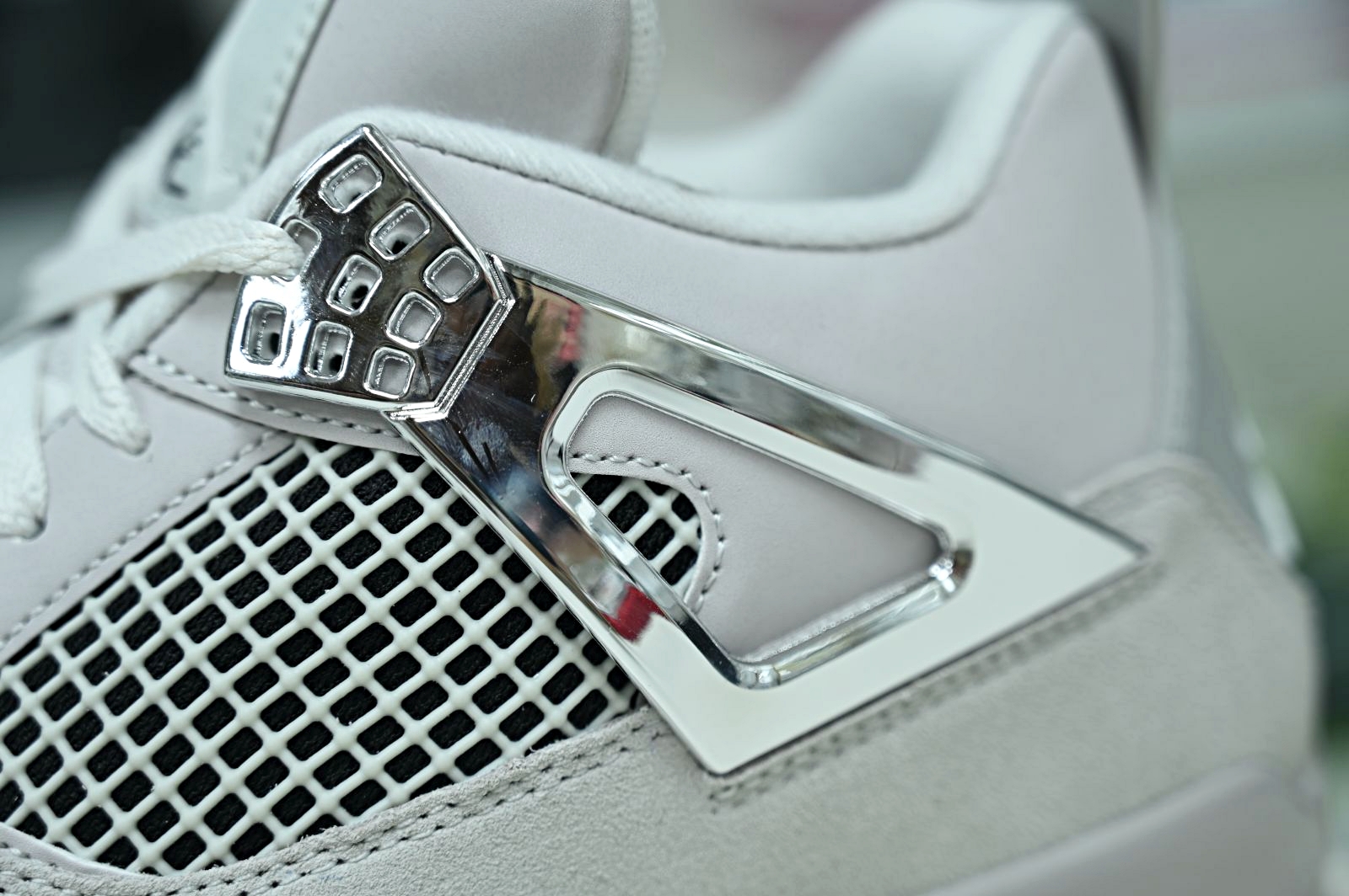 Jordan Air Jordan 4"Light lron Ore"