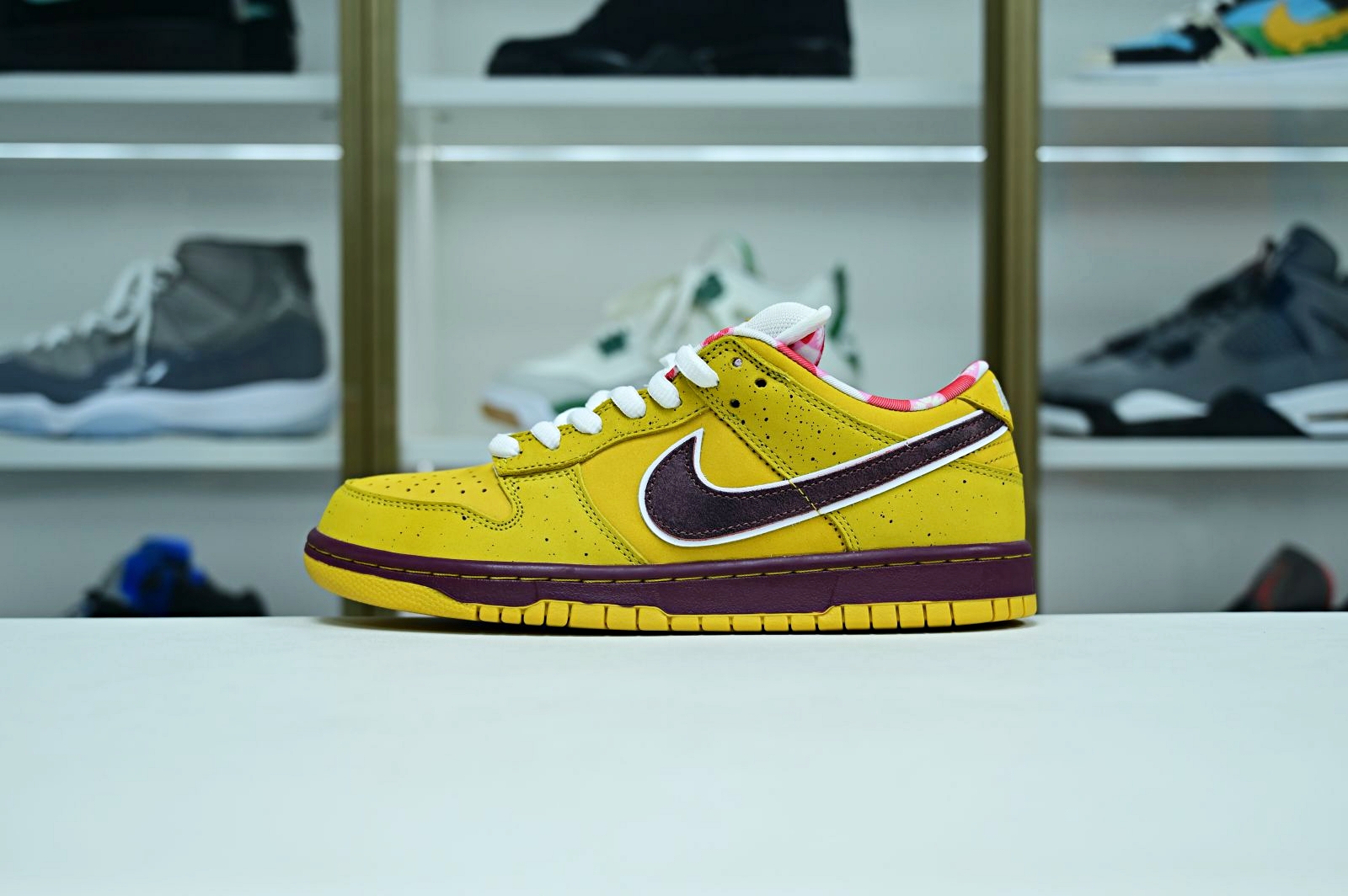 Nike Dunk SB Low YellowLobster