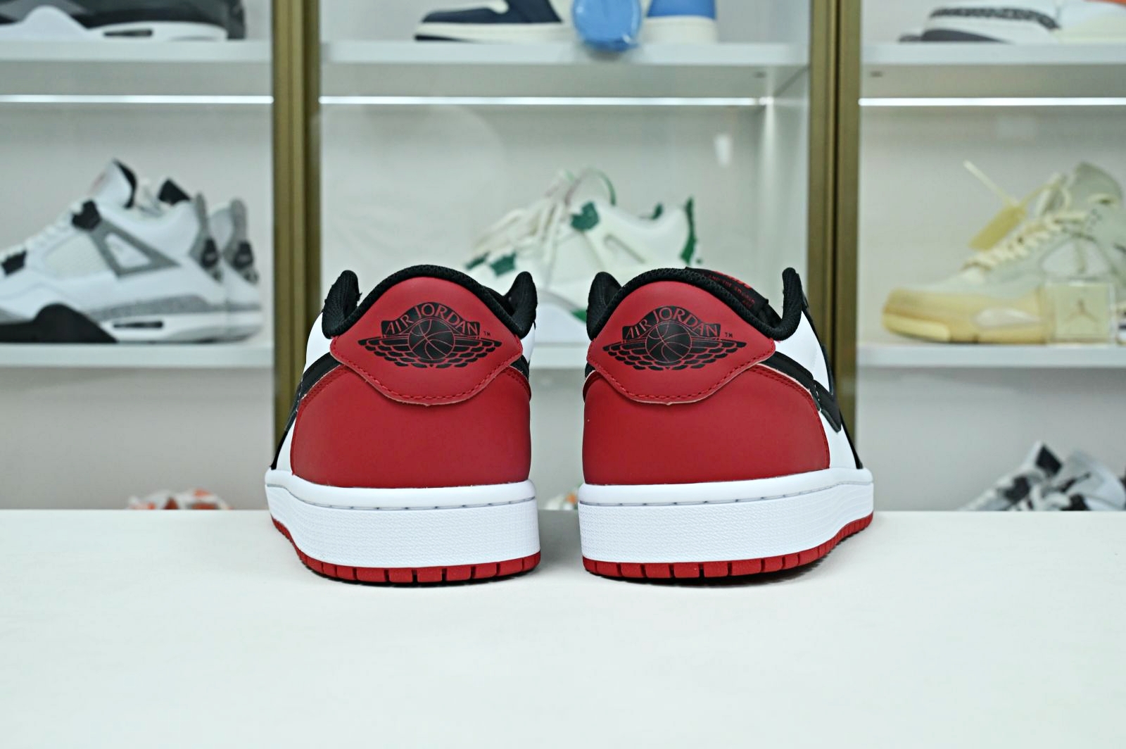 Jordan Air Jordan 1 Low OG "Black Toe"