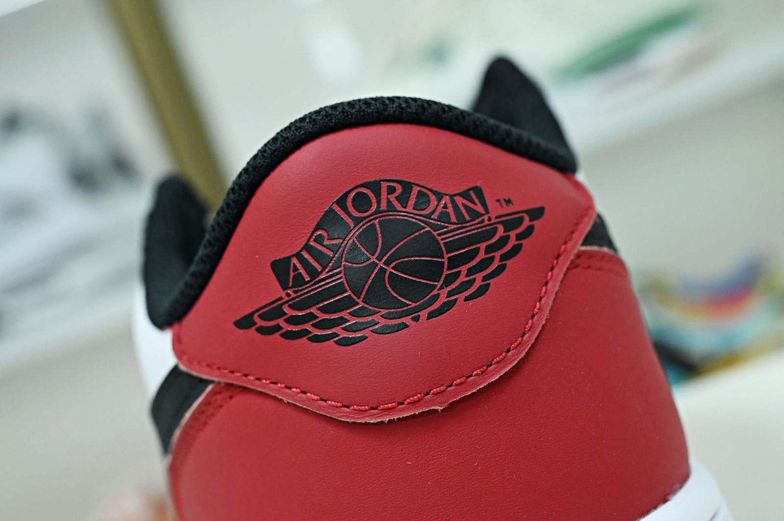 Jordan Air Jordan 1 Low OG "Black Toe"