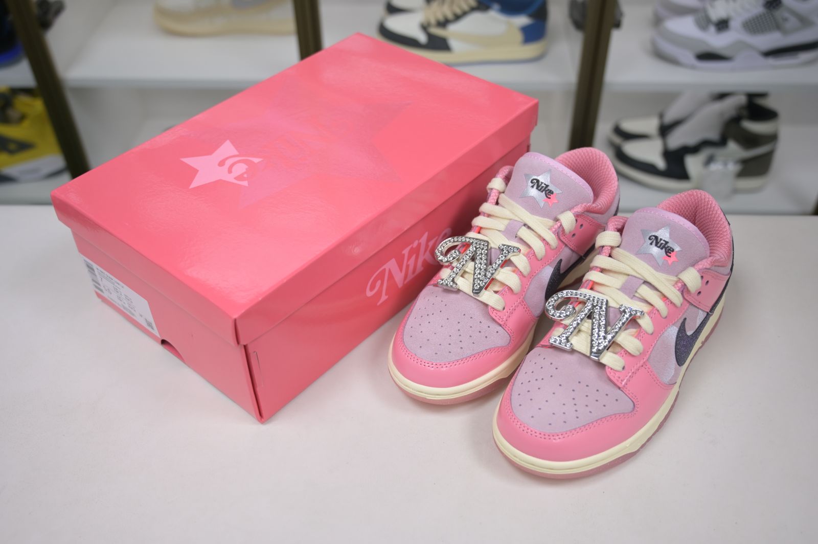 Nike Dunk Low"Hot Punch and PinkFoam" barbie