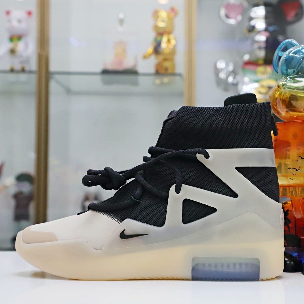 Nike Air Fear of God 1 string fog