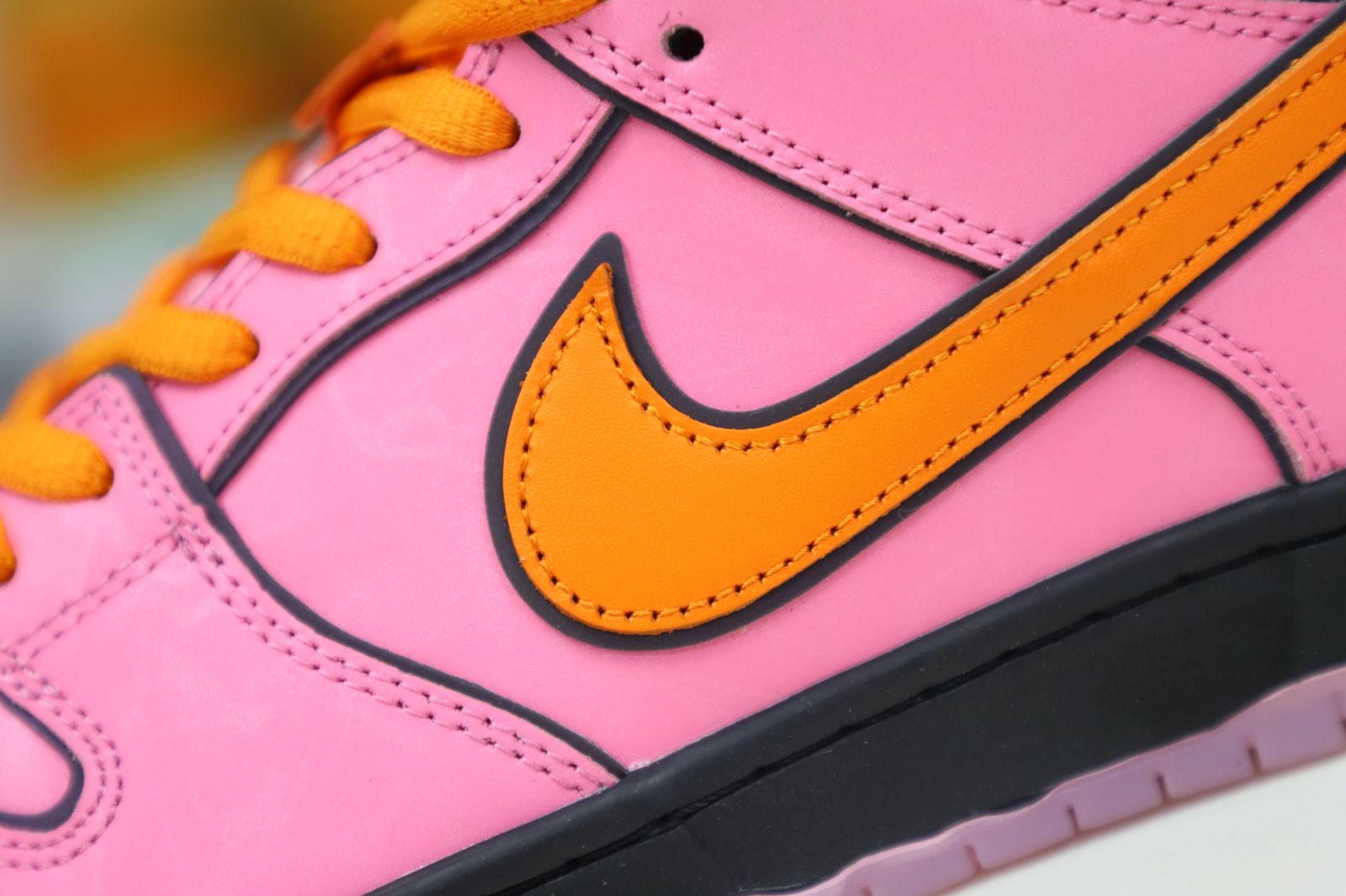 The Powerpuff Girls x Nike Dunk SB Low