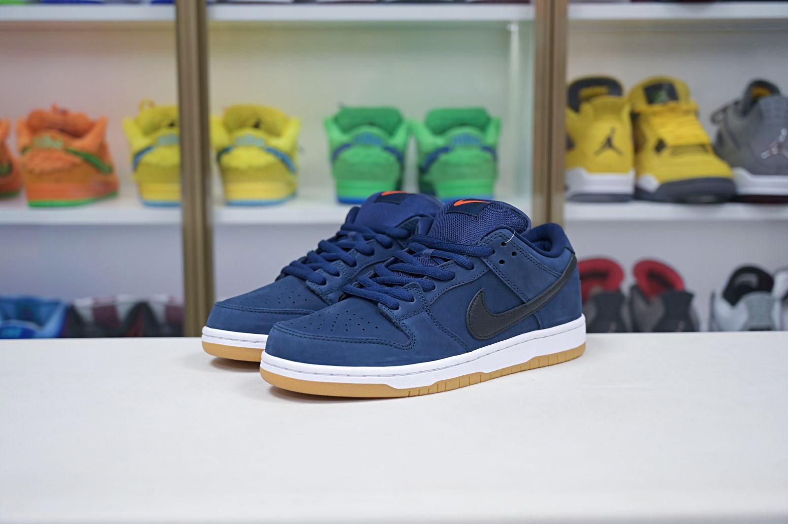 Nike Dunk SB Low Pro Iso "Navy Gum"