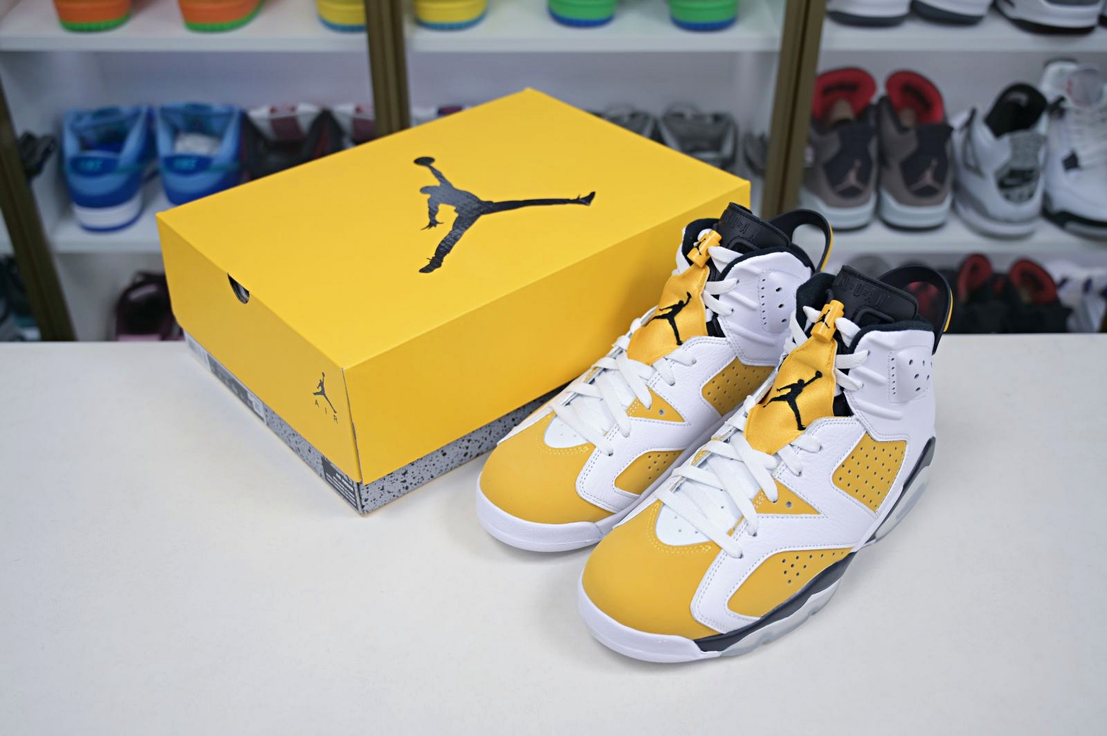 Air Jordan 6 "Yellow Ochre"