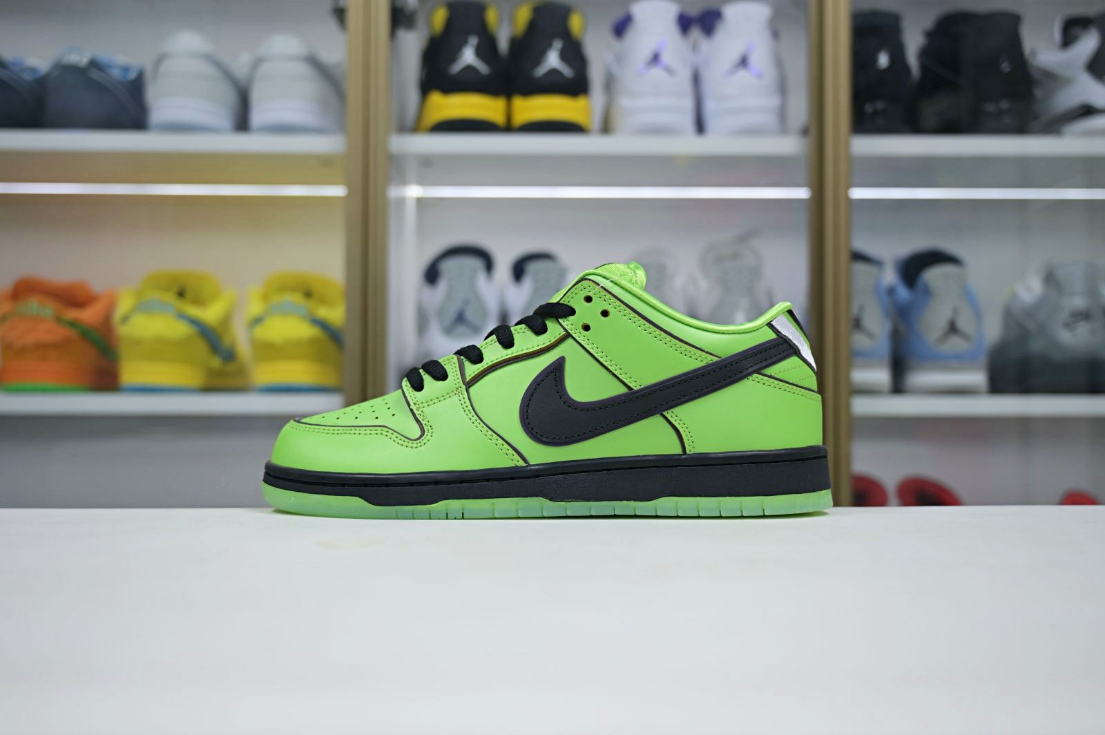 The Powerpuff Girls x Nike Dunk SB Low