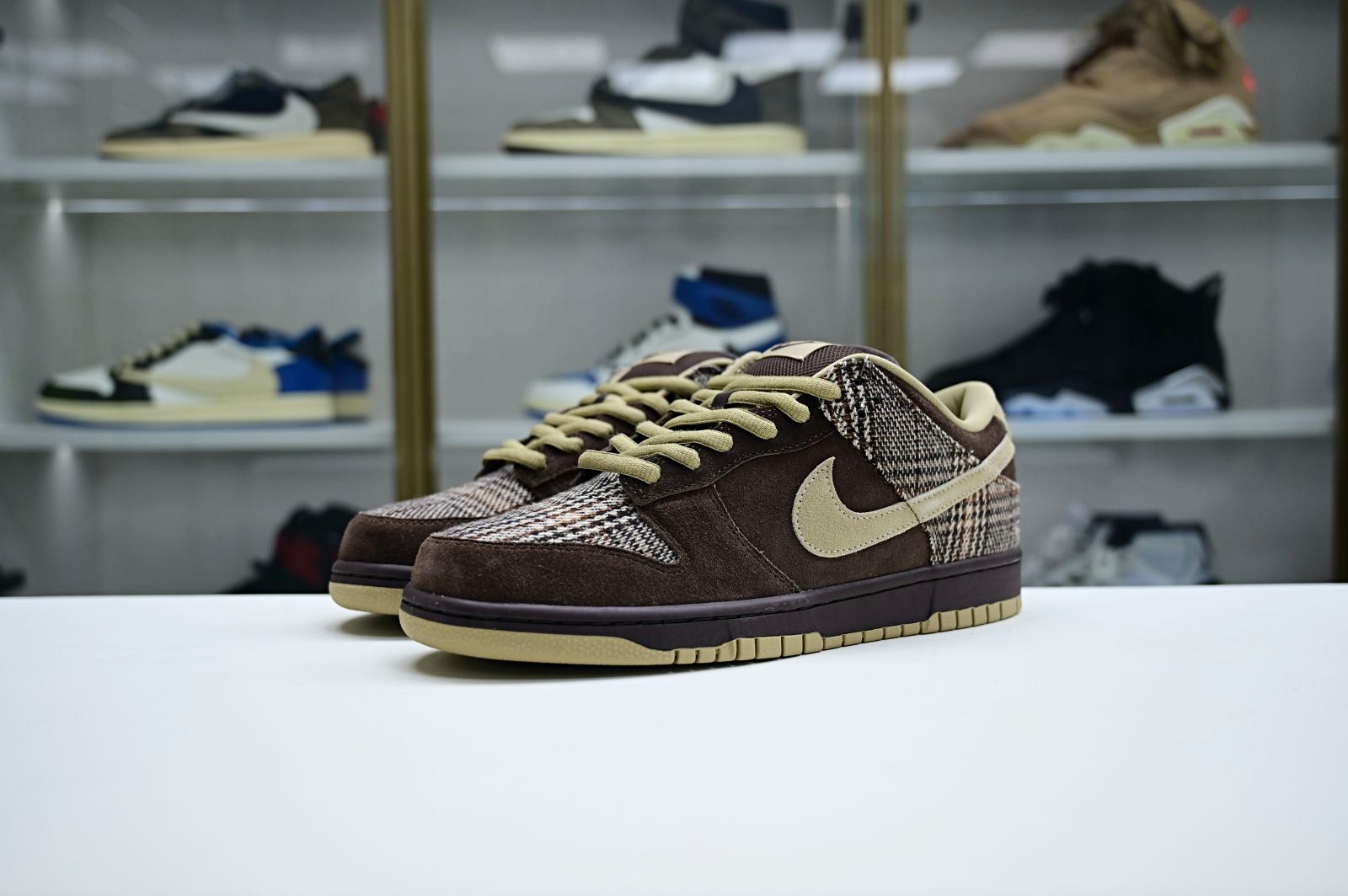 Nike Dunk SB Low Tweed