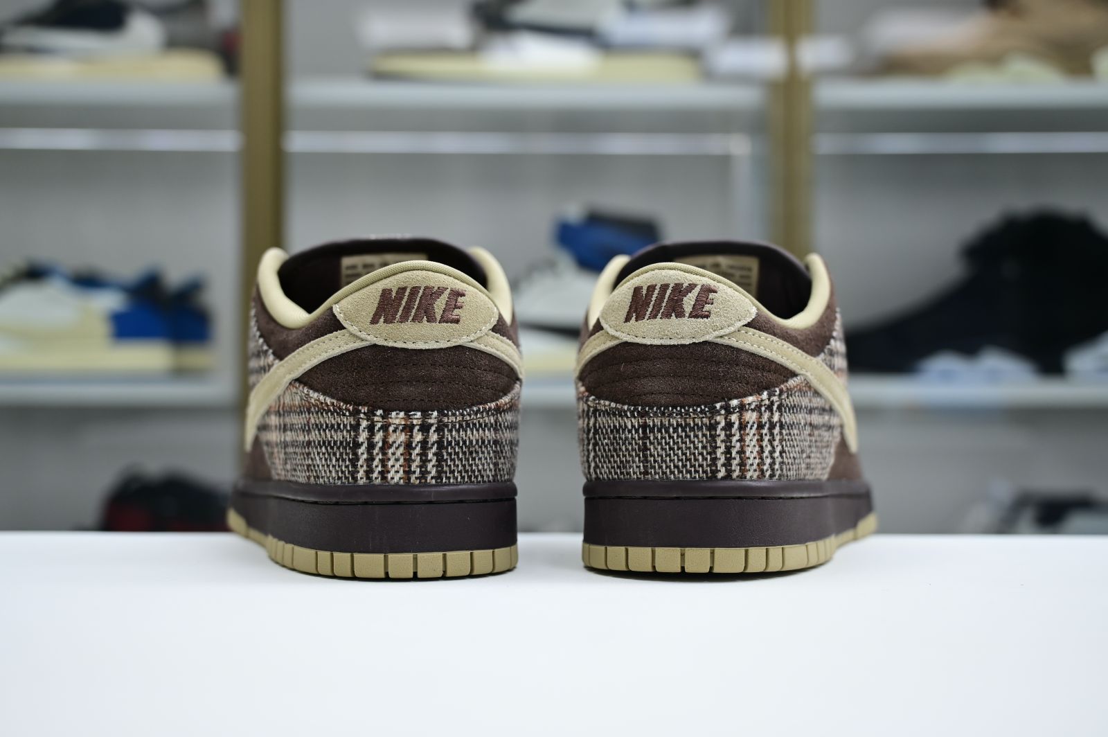 Nike Dunk SB Low Tweed