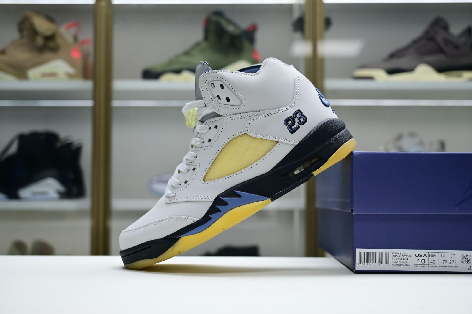 A MA MANIÉRE x Air Jordan 5"Photon Dust"