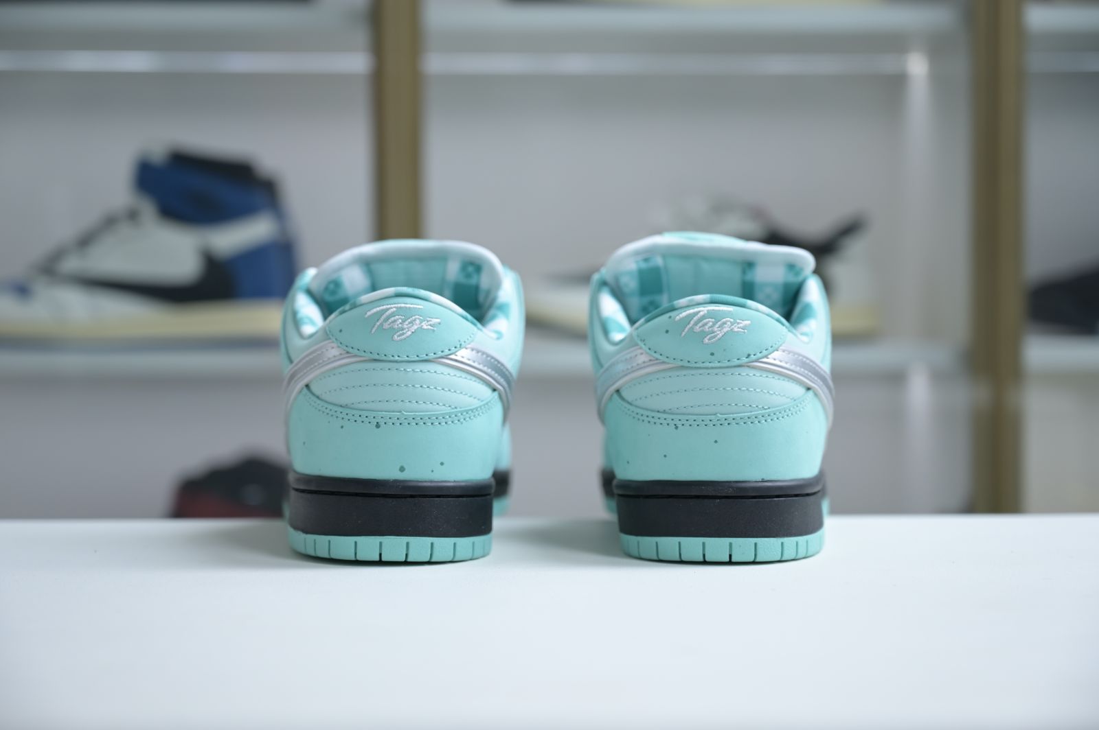 Tiffany Dunk SB