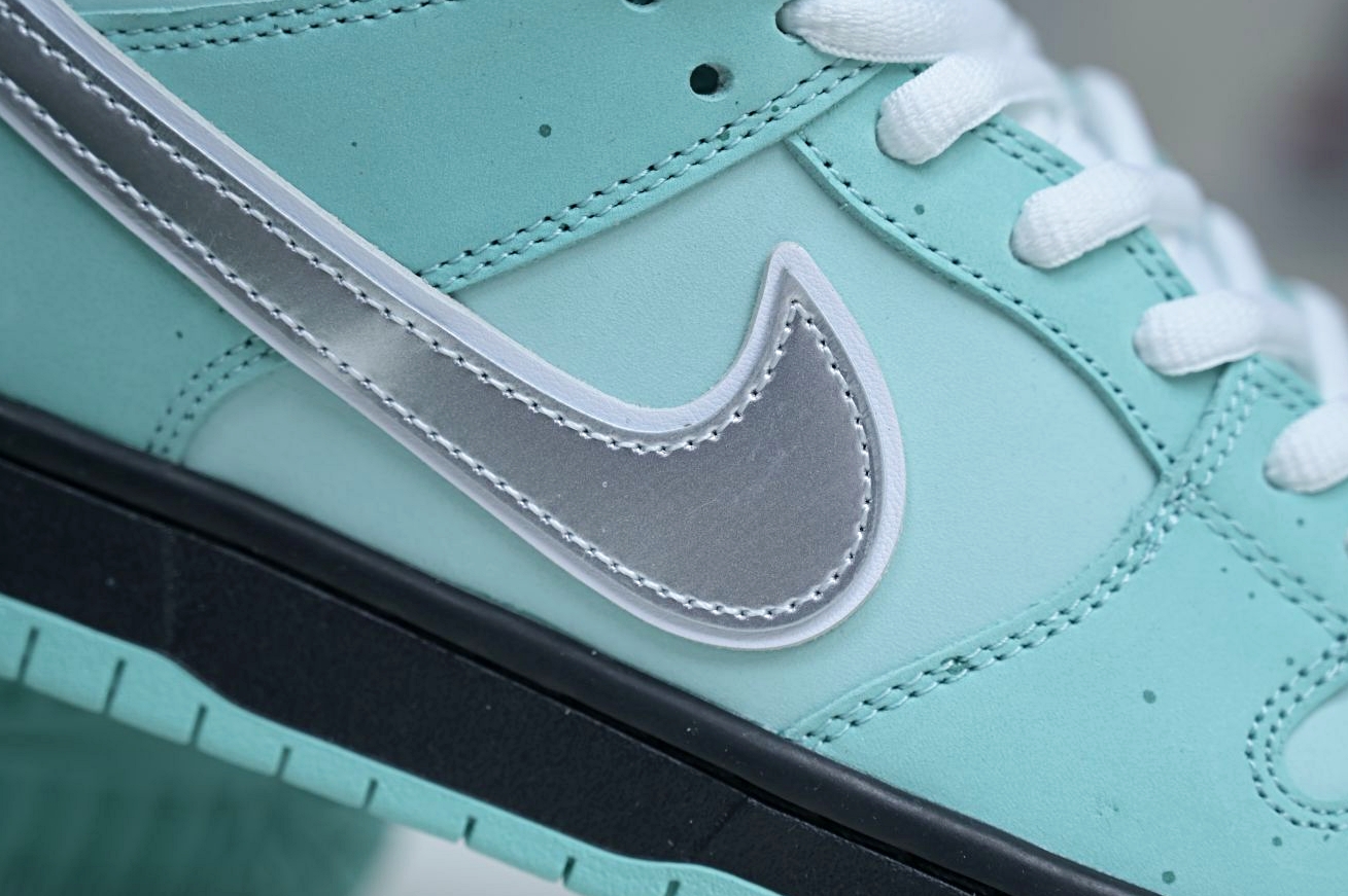 Tiffany Dunk SB