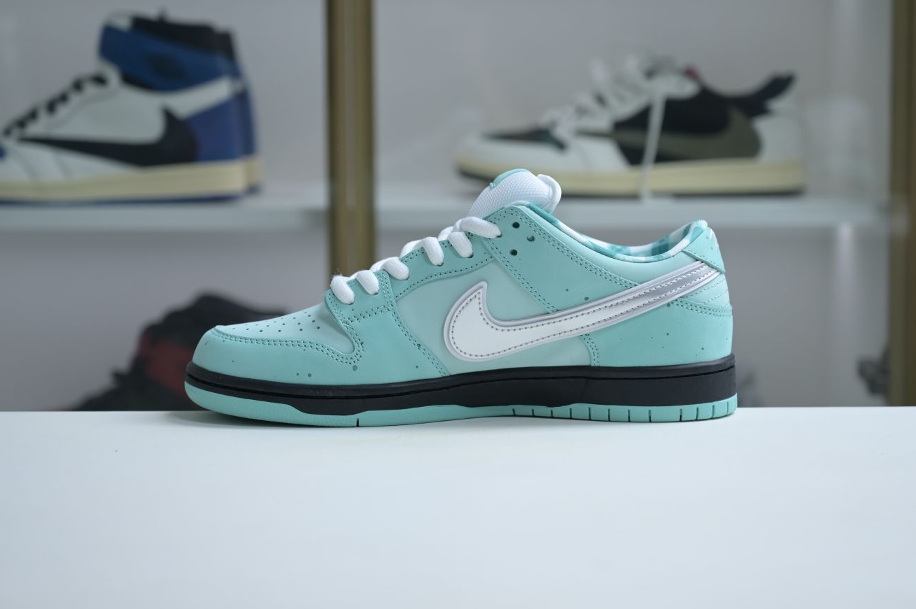 Tiffany Dunk SB