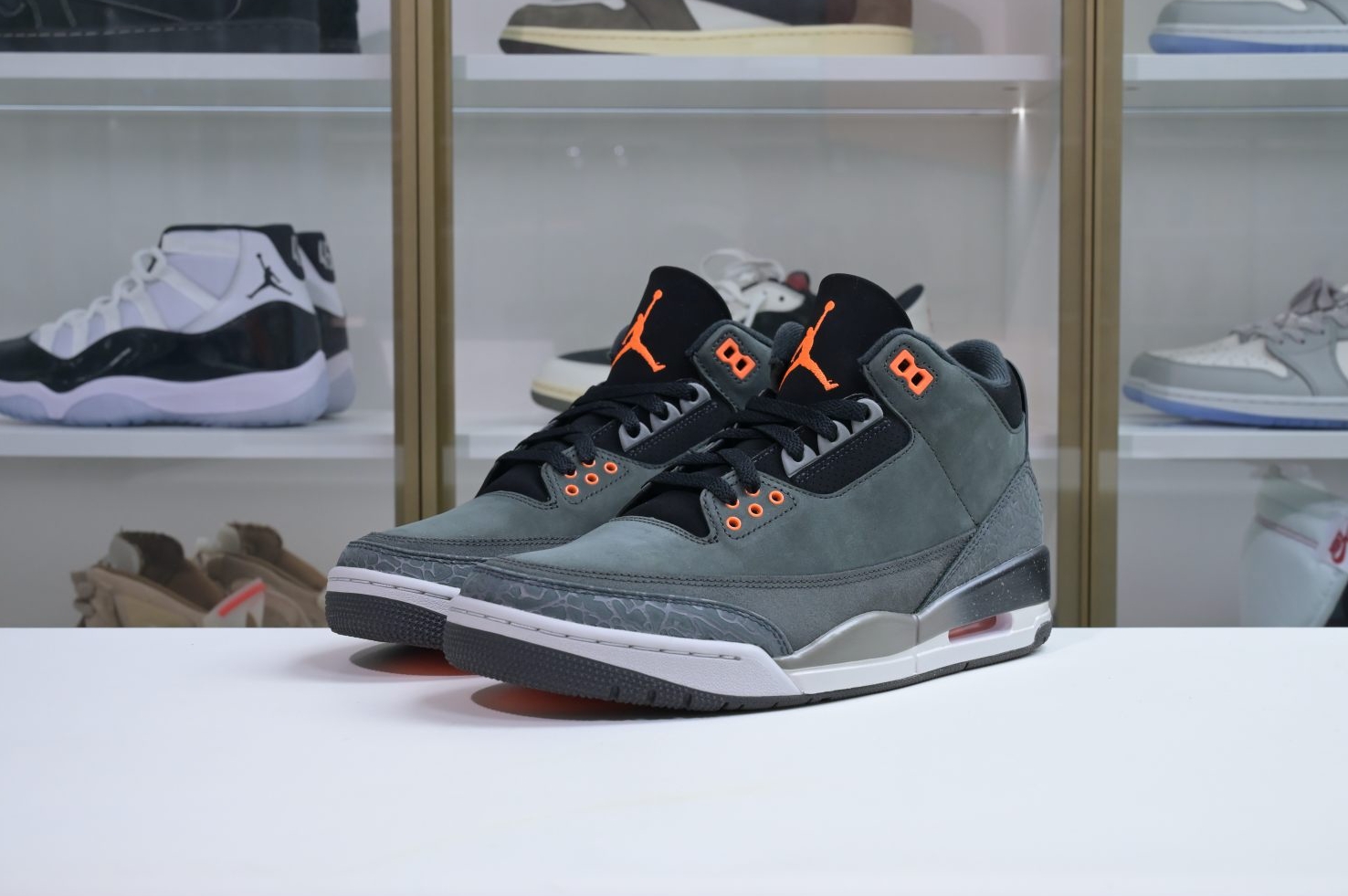 Air Jordan 3"Fear"