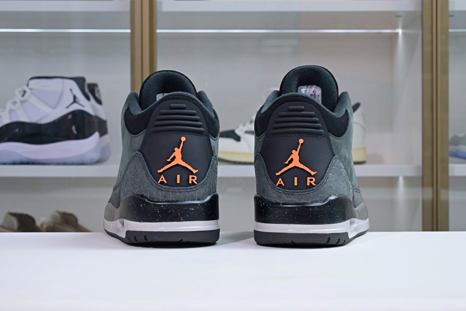 Air Jordan 3"Fear"