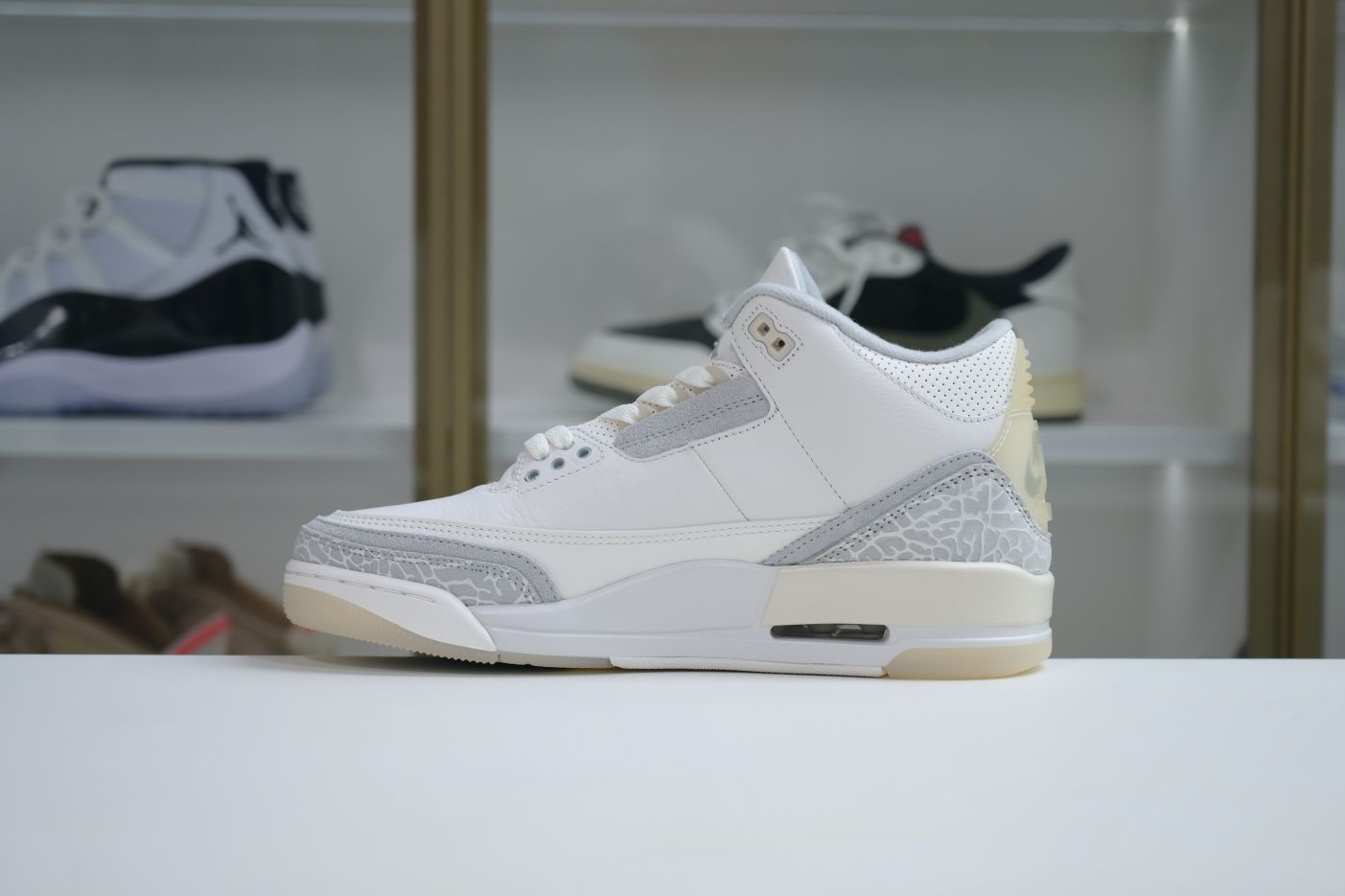 Air Jordan 3 Craft“Ivory”