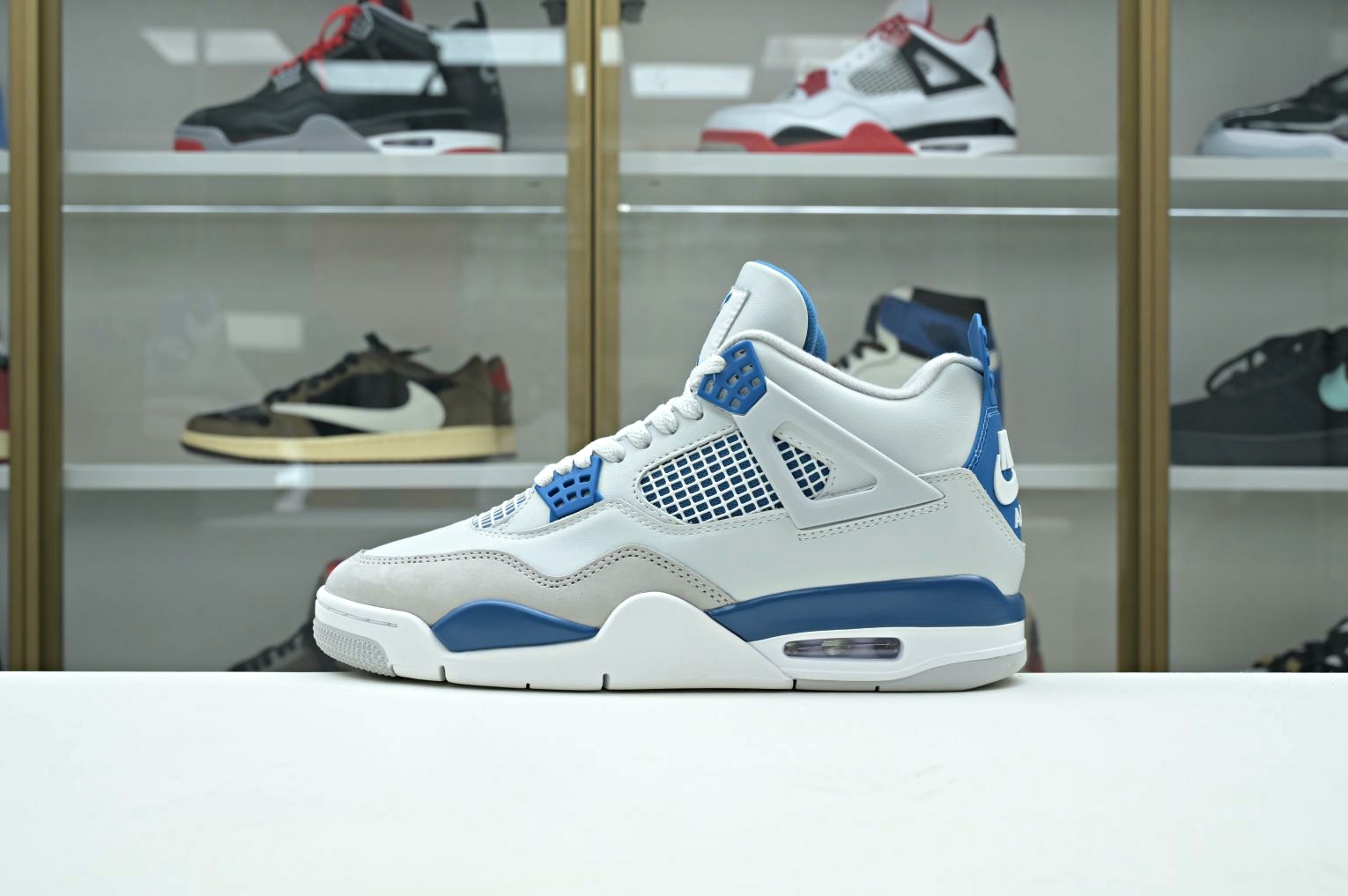 Air Jordan 4 "Military Blue" 2024