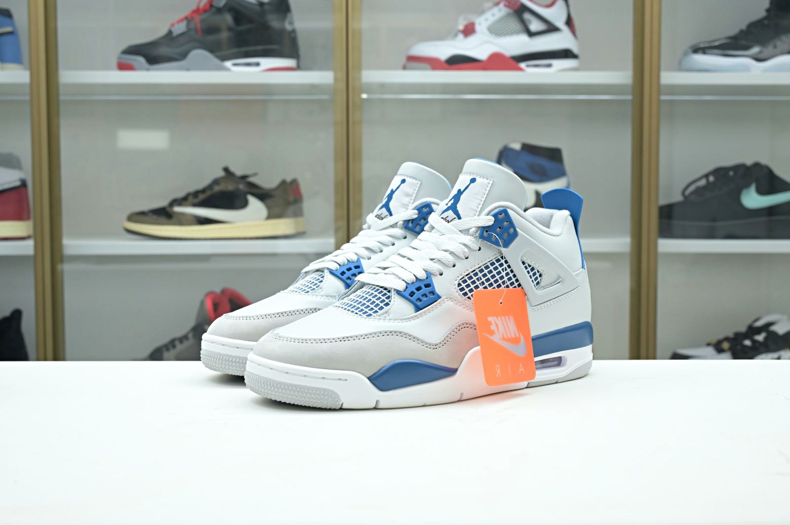 Air Jordan 4 "Military Blue" 2024