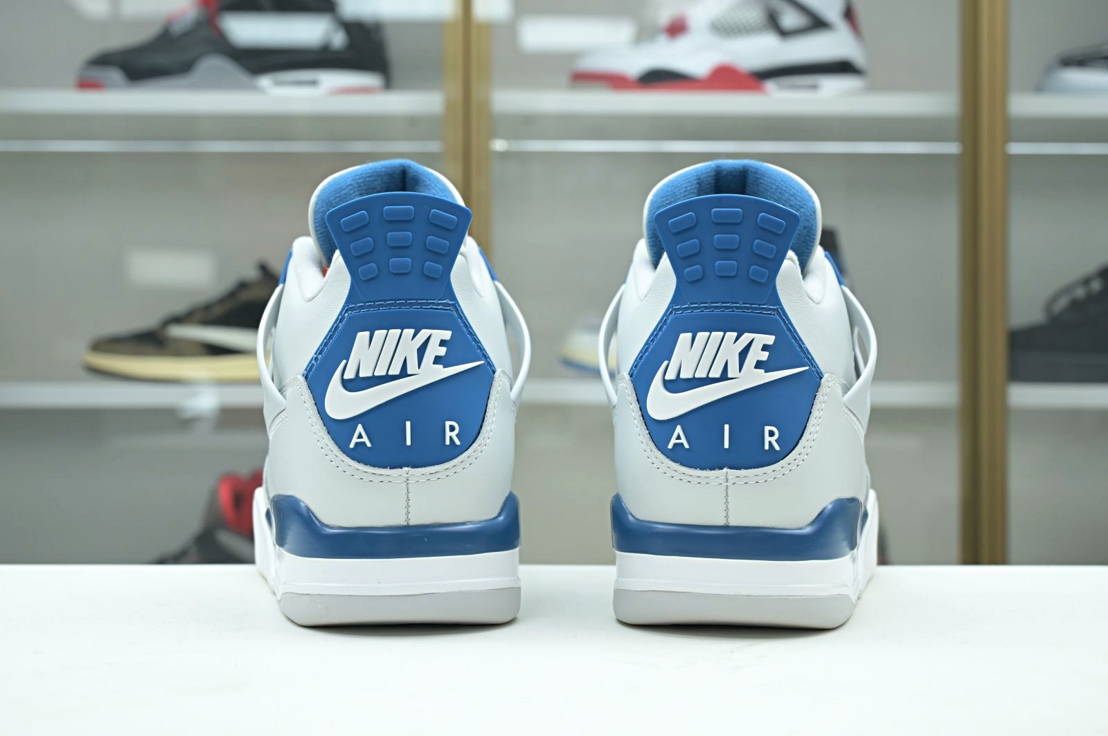 Air Jordan 4 "Military Blue" 2024