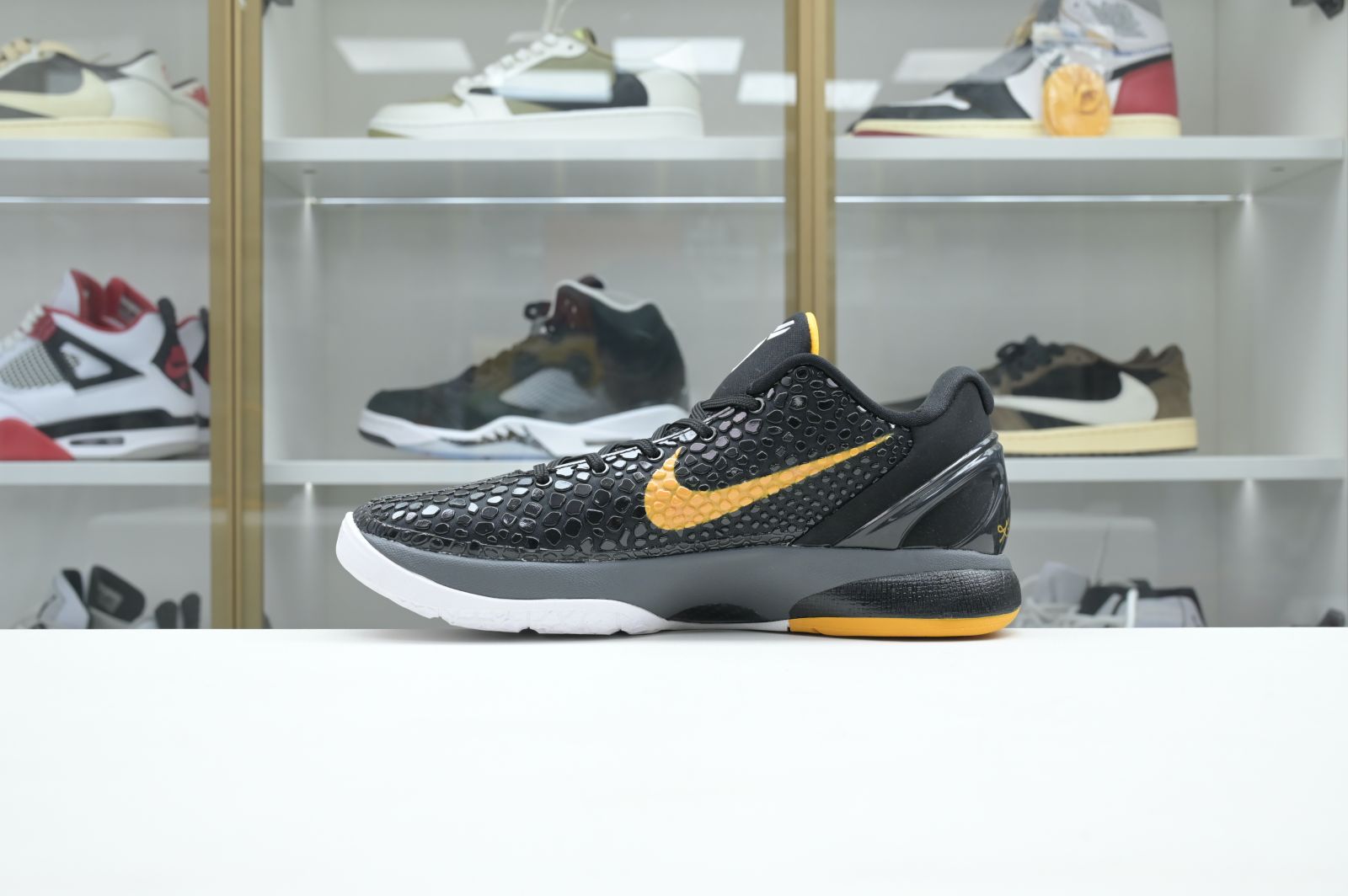 Nike Zoom Kobe 6 Black Del Sol