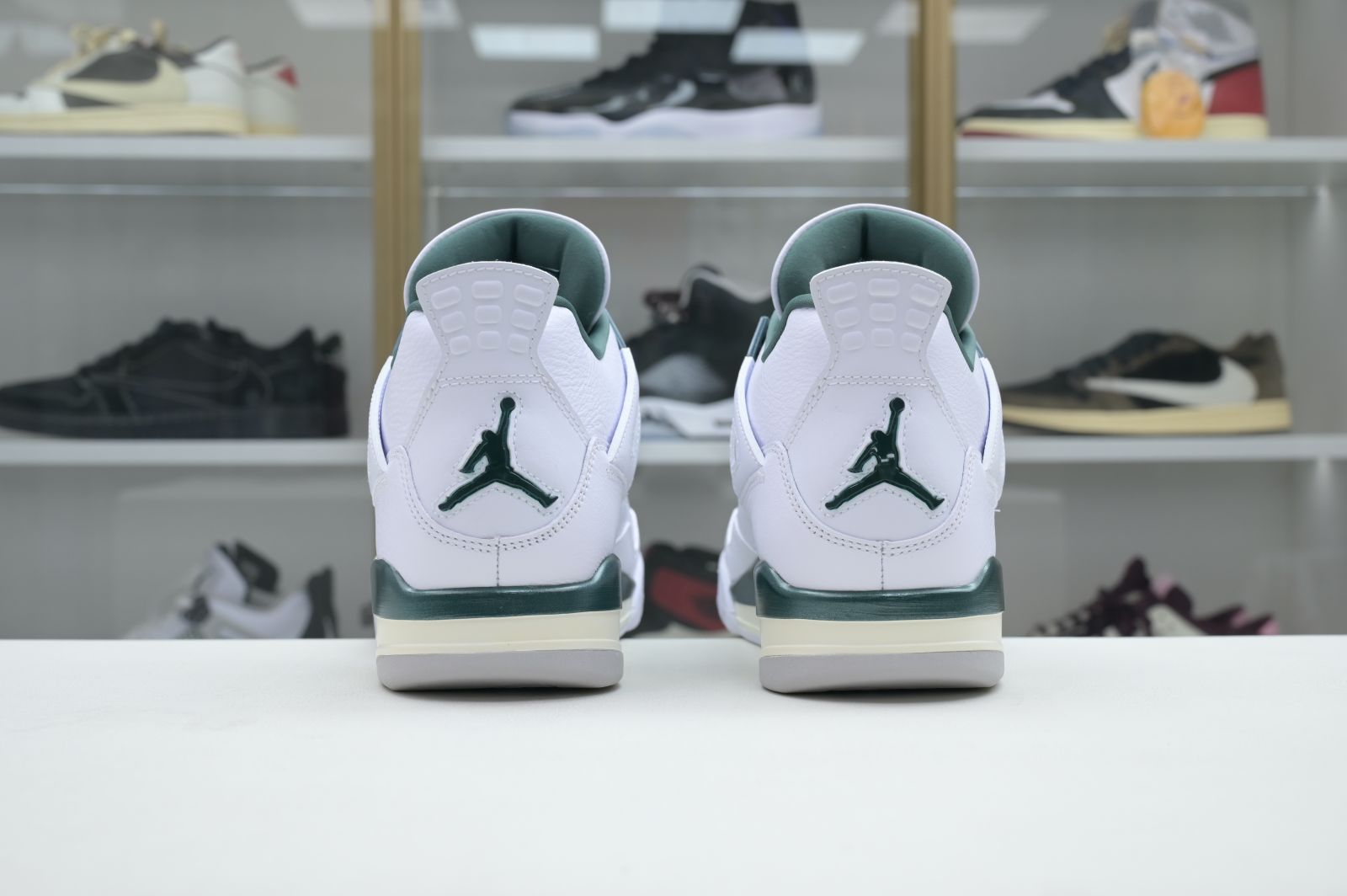 Air Jordan 4 Oxidized Green