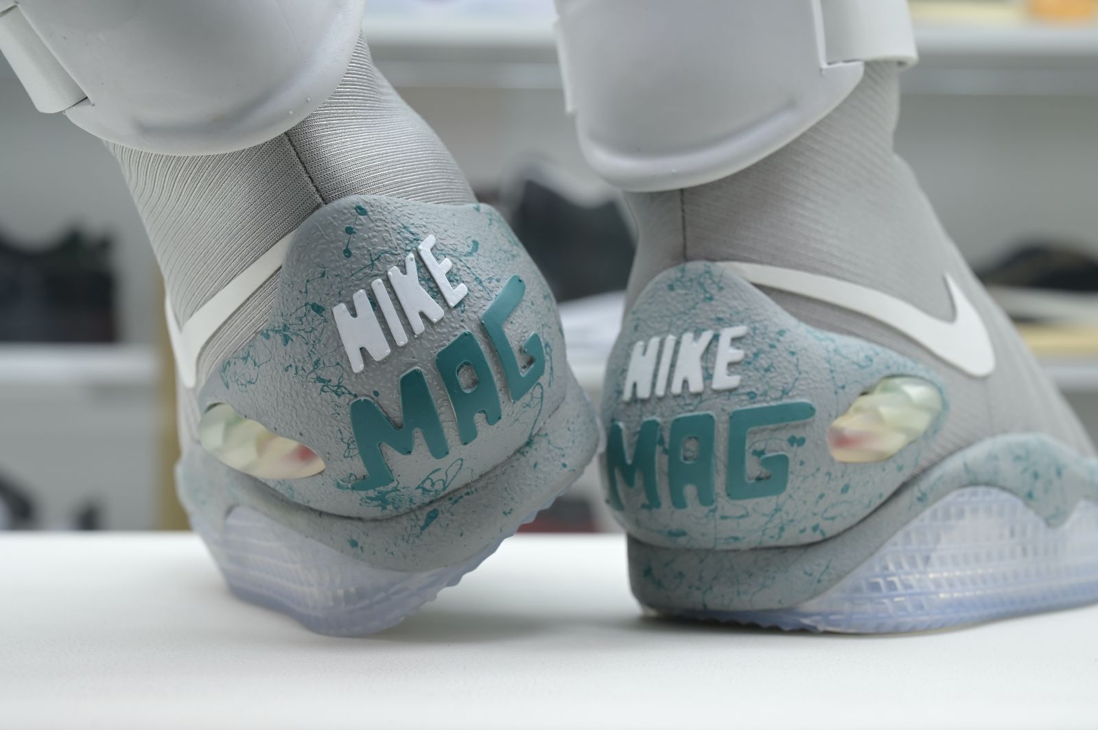 Nike Air MAG back to the future 2016