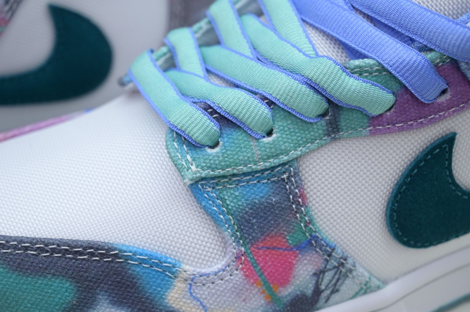 Futura Laboratories x Nike Dunk SB