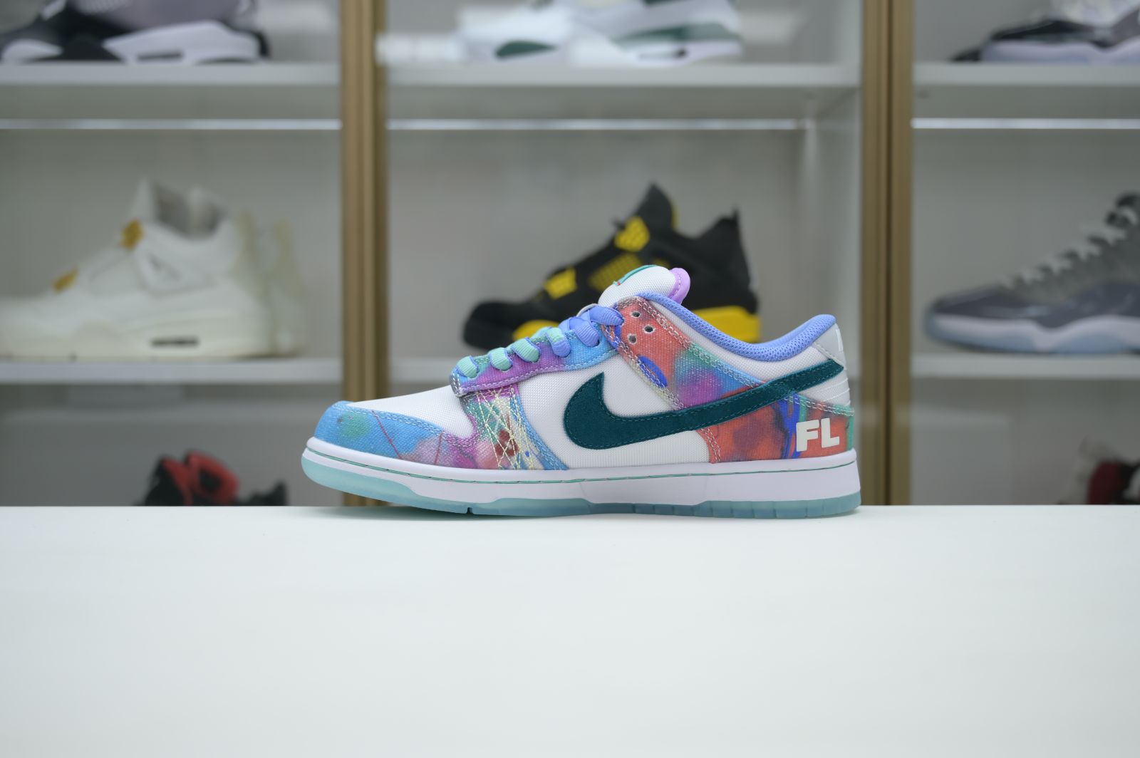 Futura Laboratories x Nike Dunk SB