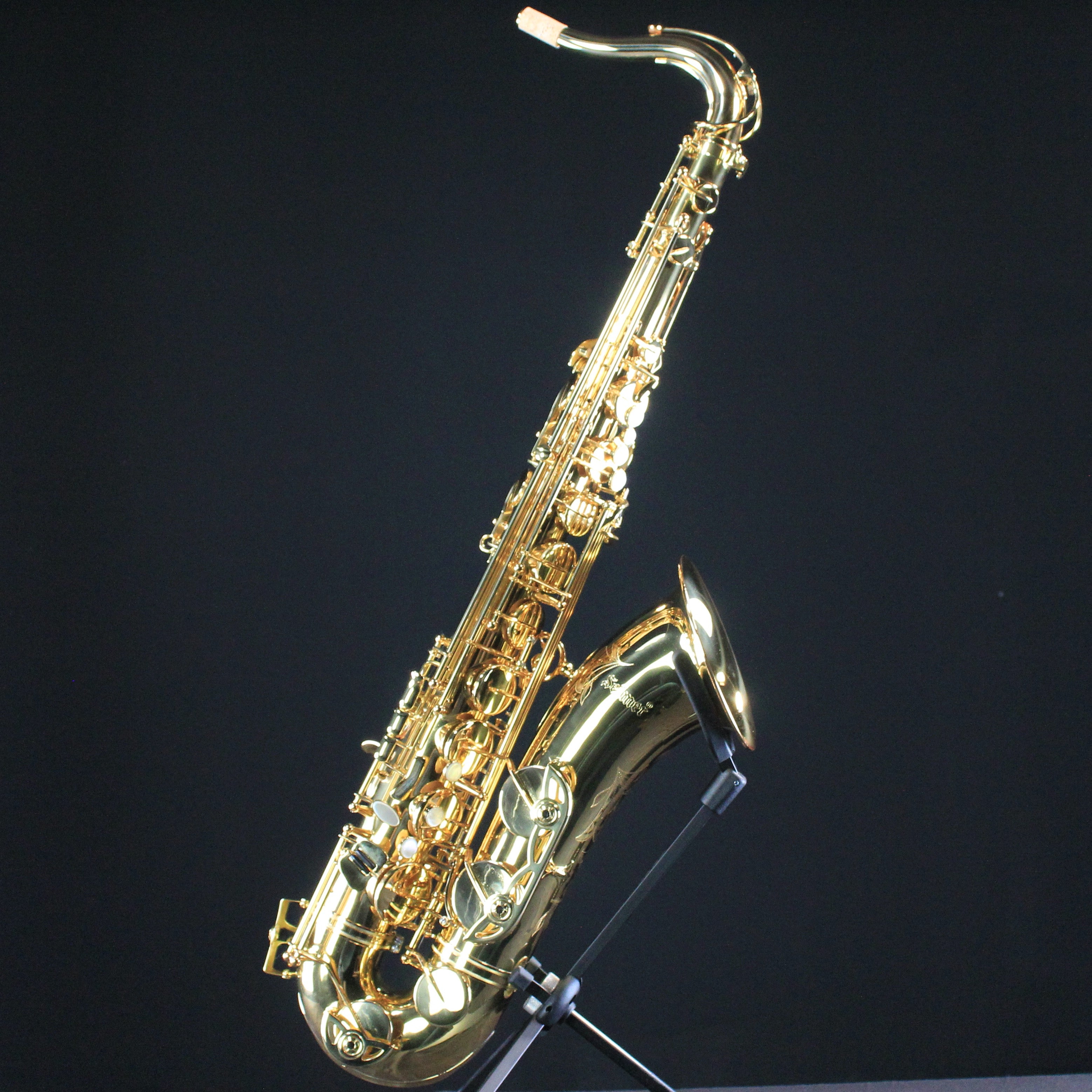 Selmer Sts411 Intermediate Tenor Saxophone Gold Lacquer