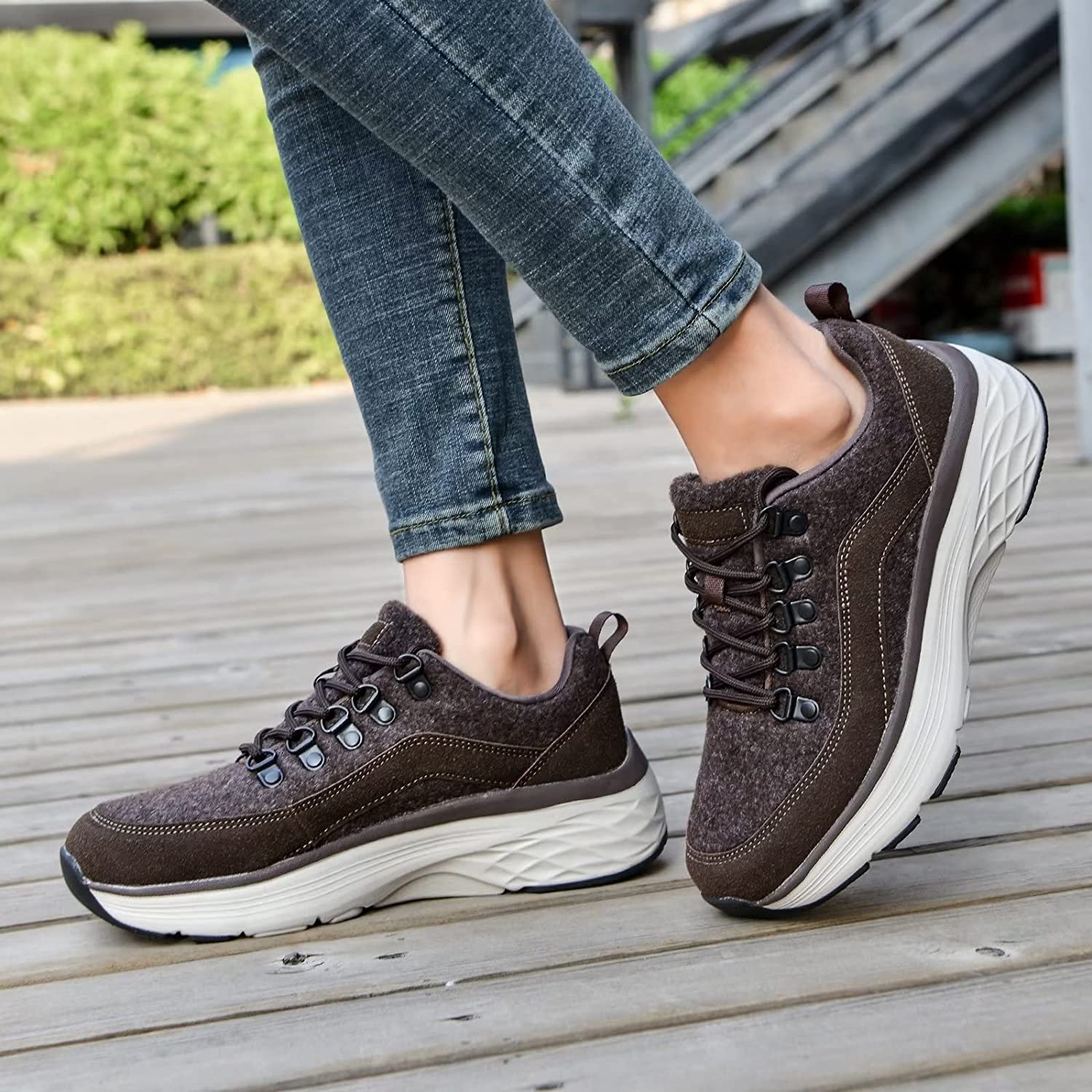 Women's Winter Walking Shoes Comfortable NonSlip Sneaker Ladies Lace