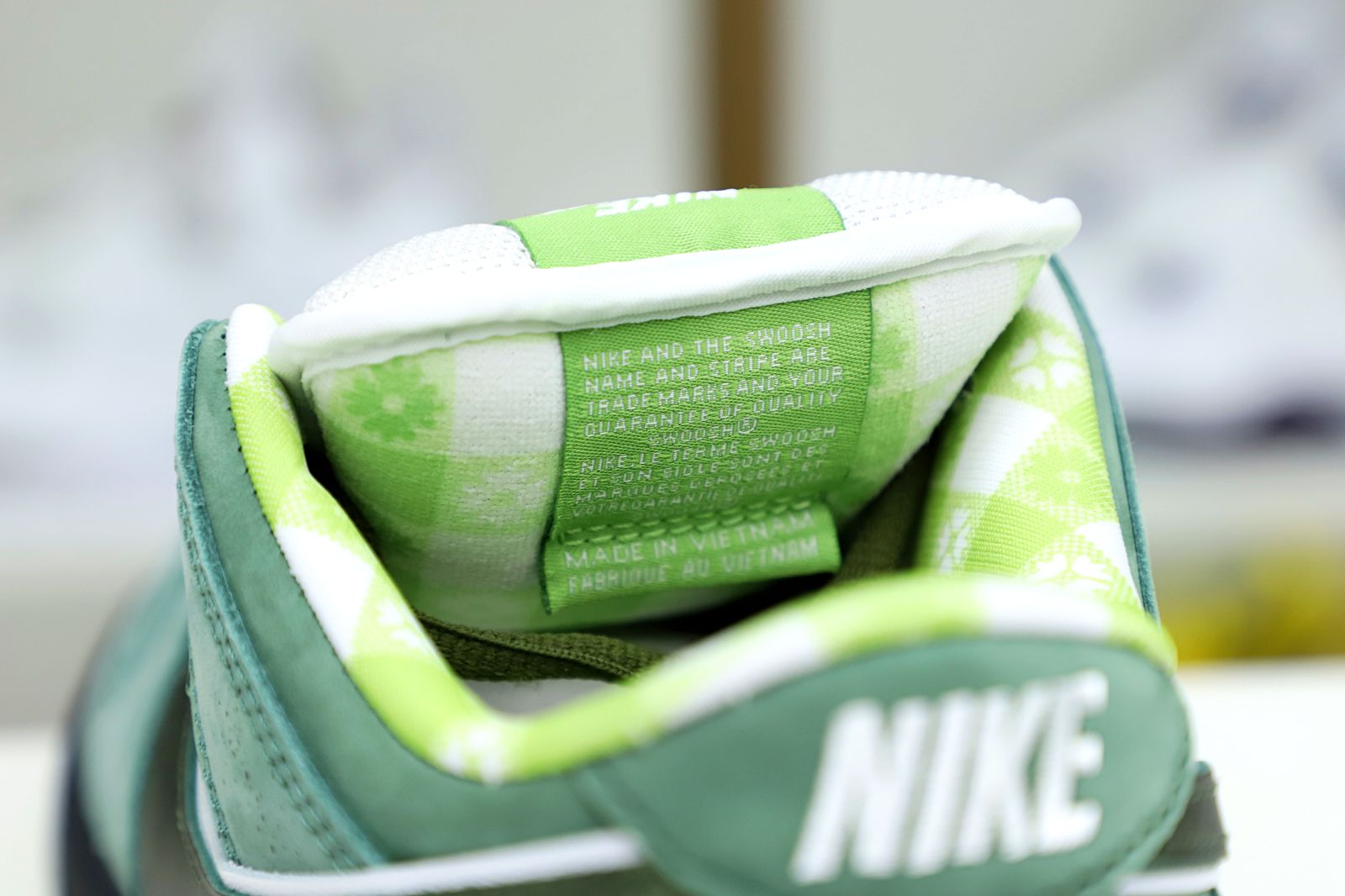 Concepts x Nike SB Dunk Low Green Lobster