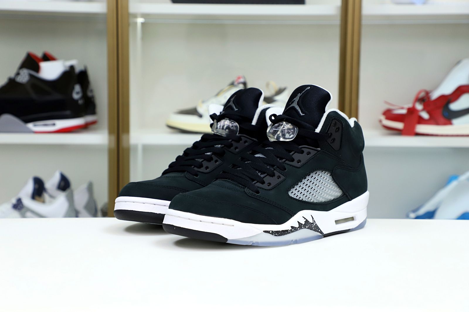 AIR JORDAN 5 RETRO 