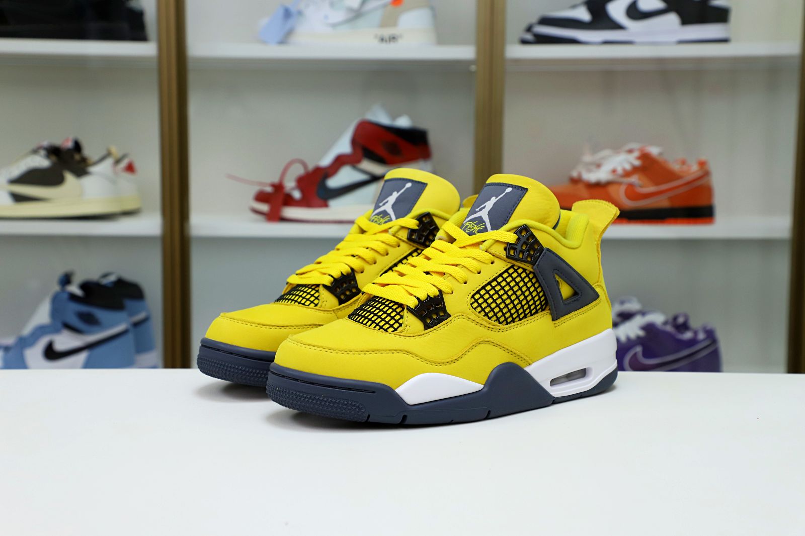 AIR JORDAN AIR JORDAN 4 RETRO 