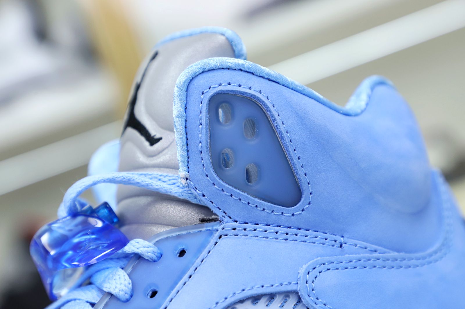 AIR JORDAN 5 RETRO SE DV1310 401 UNIVERSITY BLUE/BLACK-WHITE BLEU