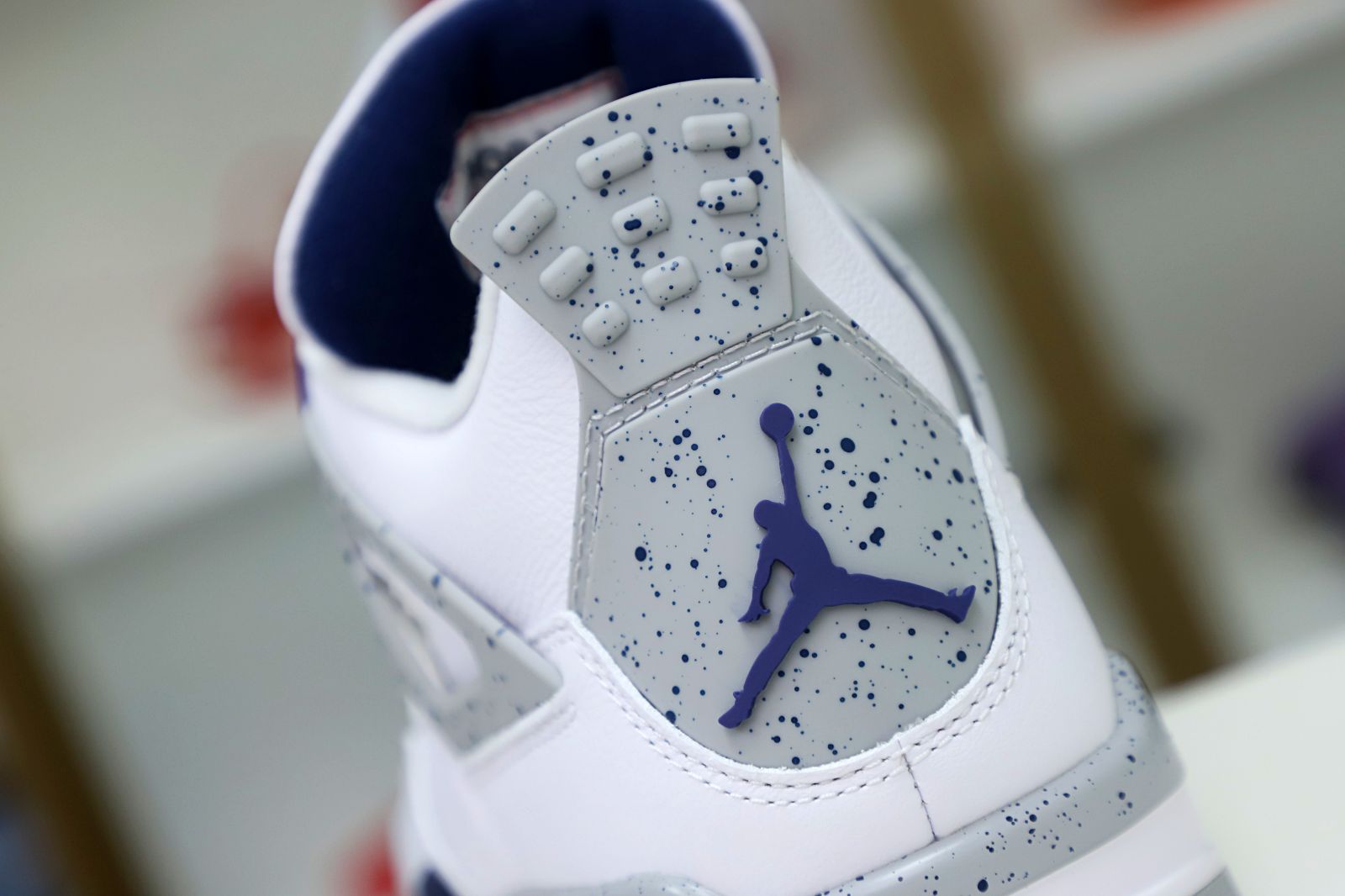 AIR JORDAN 4 RETRO "MIDNIGHT NAVY" DH6927-140