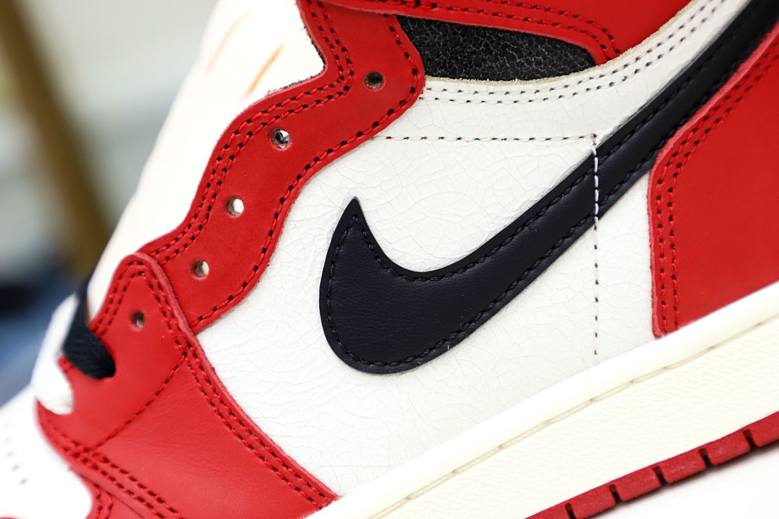 AIR JORDAN 1 REIMAGINED LOST AND FOUND “CHICAGO” 2022