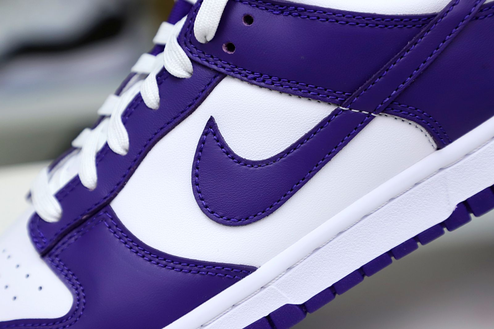 NIKE DUNK LOW RETRO COURT PURPLE