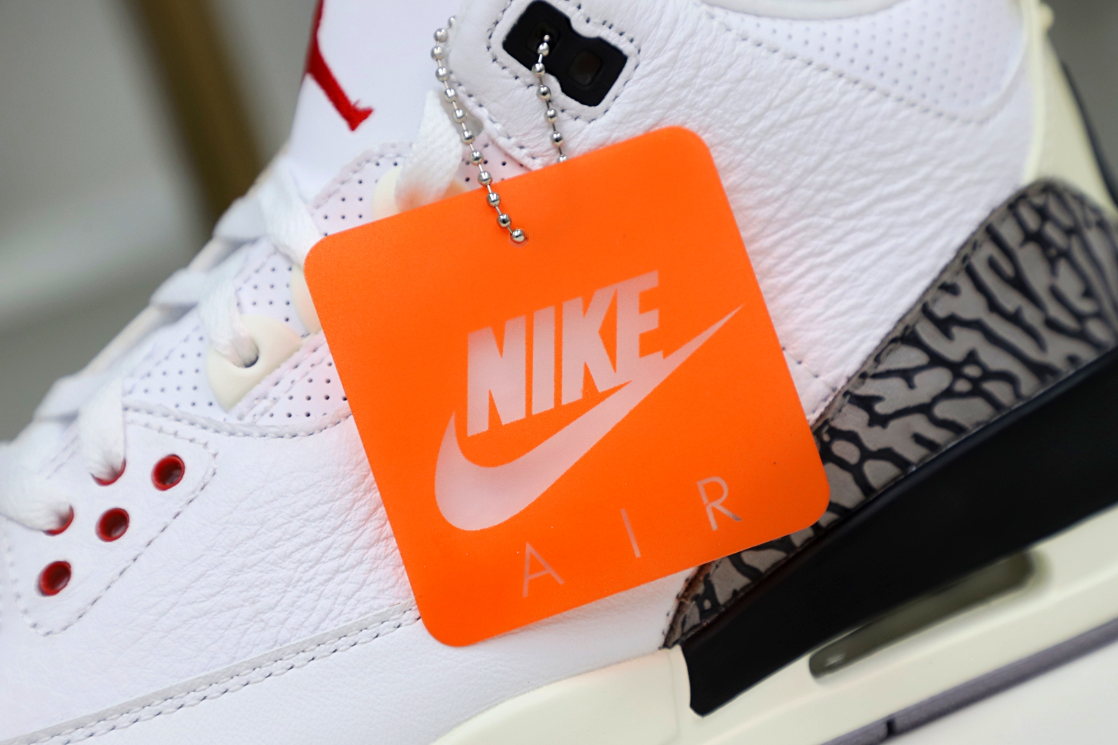 AIR JORDAN 3 "WHITE CEMENT REIMAGINED"