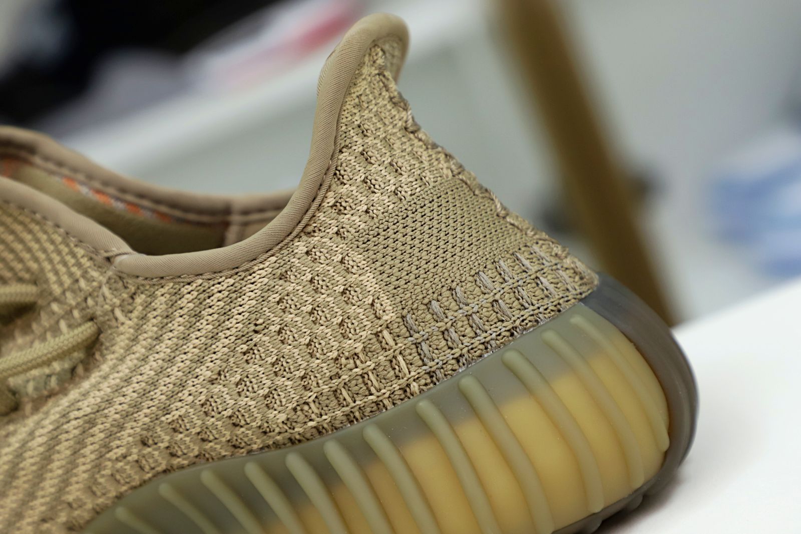 Yeezy boost 350 v2 "sand