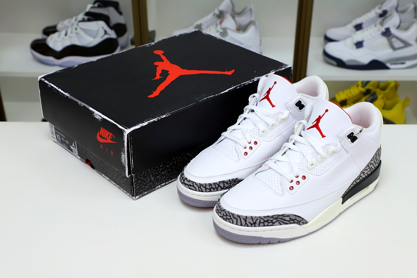 AIR JORDAN 3 "WHITE CEMENT REIMAGINED"