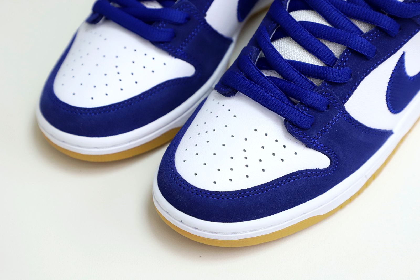 NIKE DUNK LOW PRO PRM 