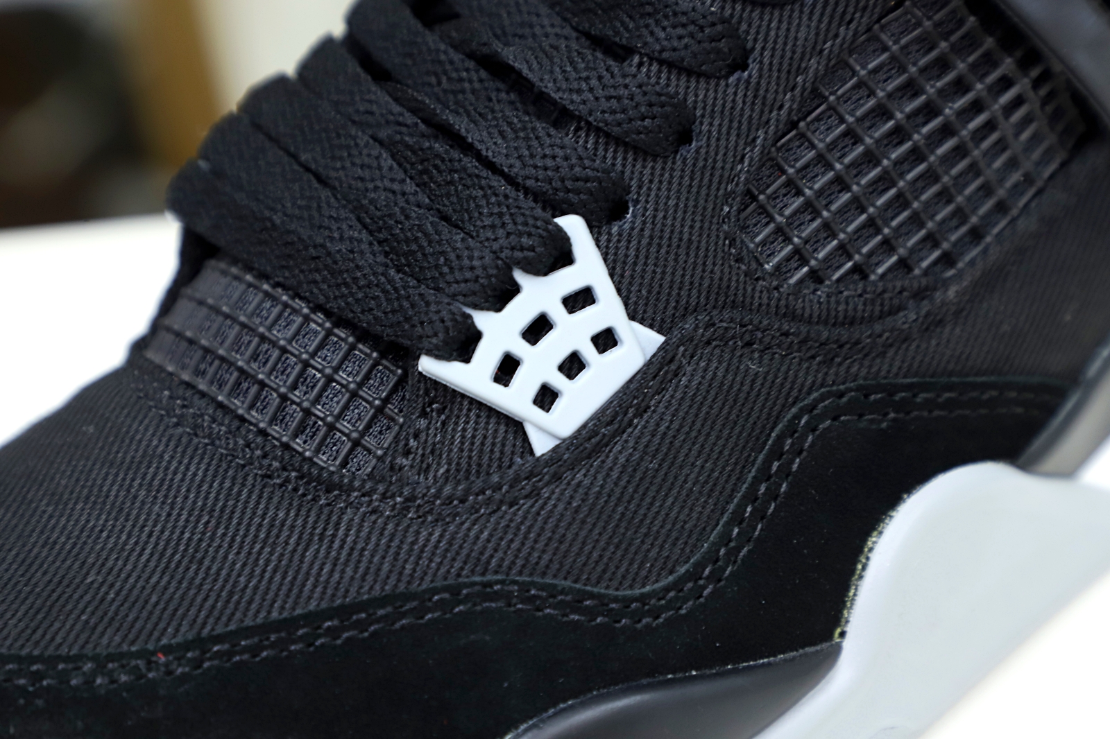 AIR JORDAN 4 "BLACK CANVAS"