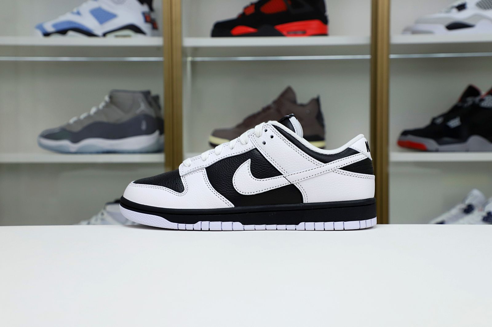 NIKE DUNK LOW RETRO REVERSE PANDA - FD9064-011