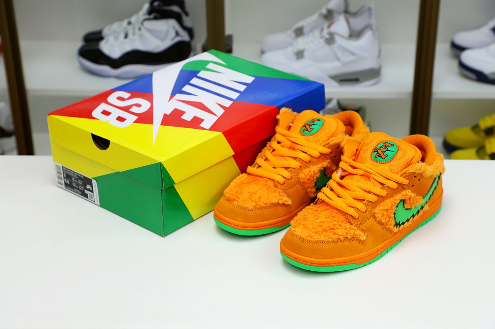 GRATEFUL DEAD X DUNK LOW SB ORANGE