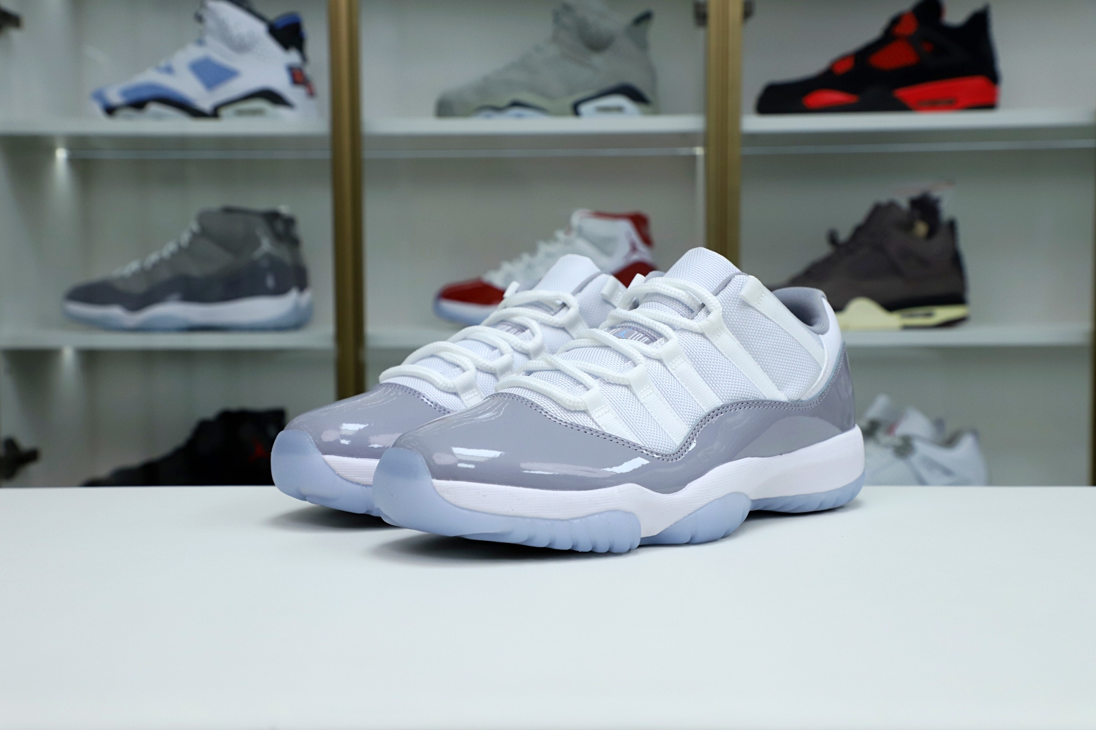 Air Jordan 11 Retro Low "Cement Grey"